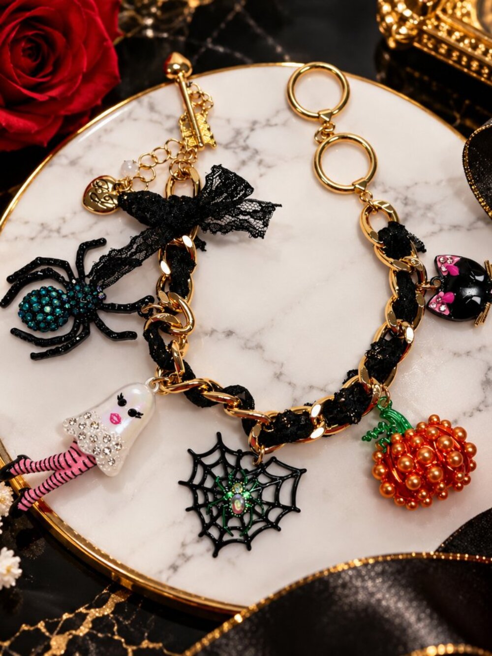 Betsey Johnson Halloween Charm Bracelet Cat Spider Ghost Pumpkin Gems Multicolor